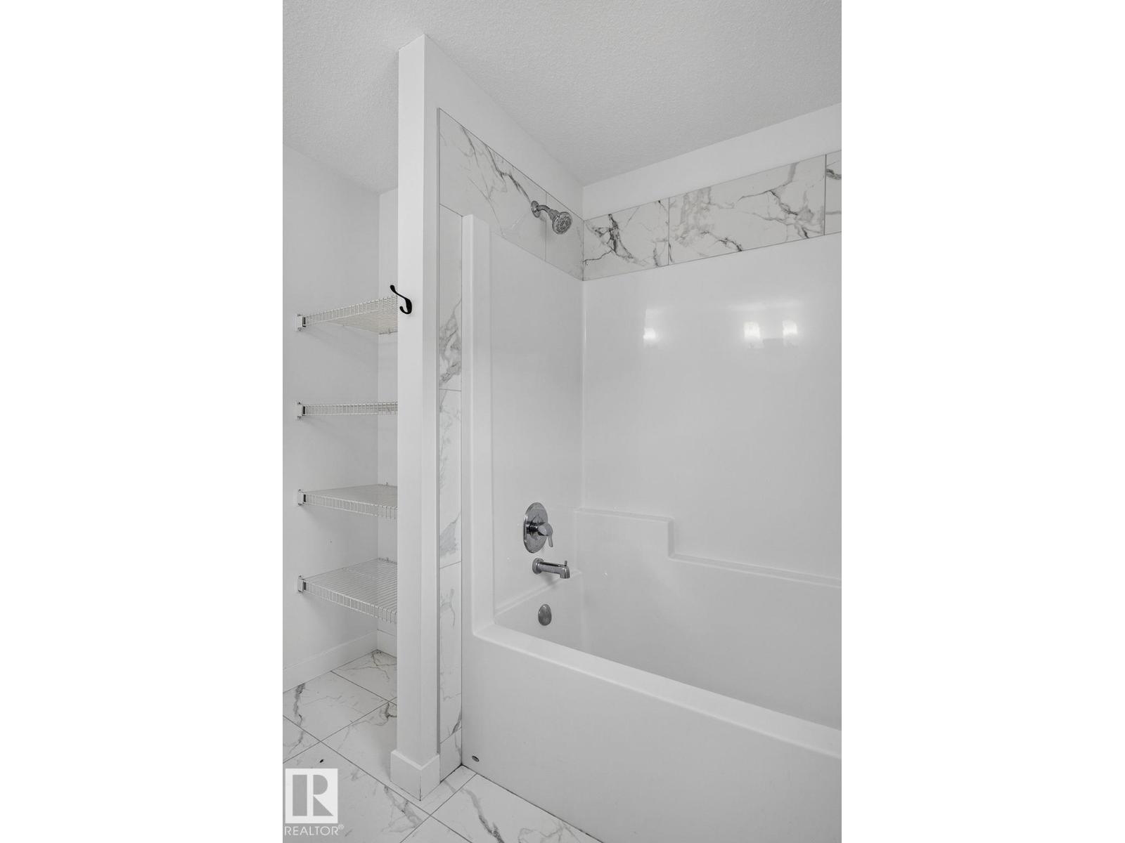 23027 96 AV NW - 38