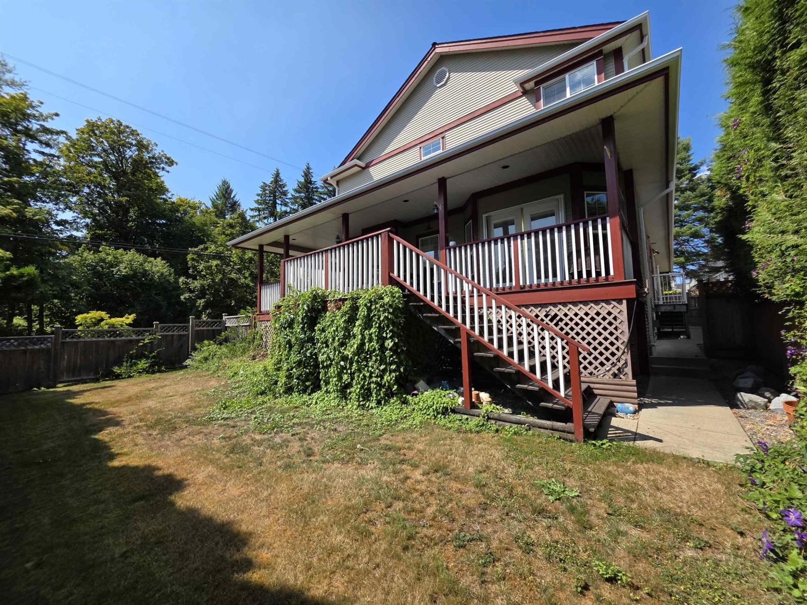 4 Bed, 4 Bath House for Sale in Surrey – 7948 160TH STREET, Surrey – MLS# R3149359 - Image 24