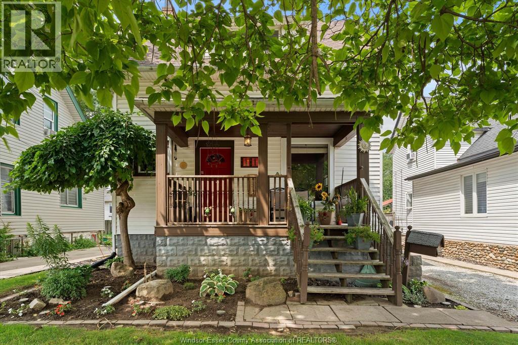 11 VICTORIA AVENUE North - 2