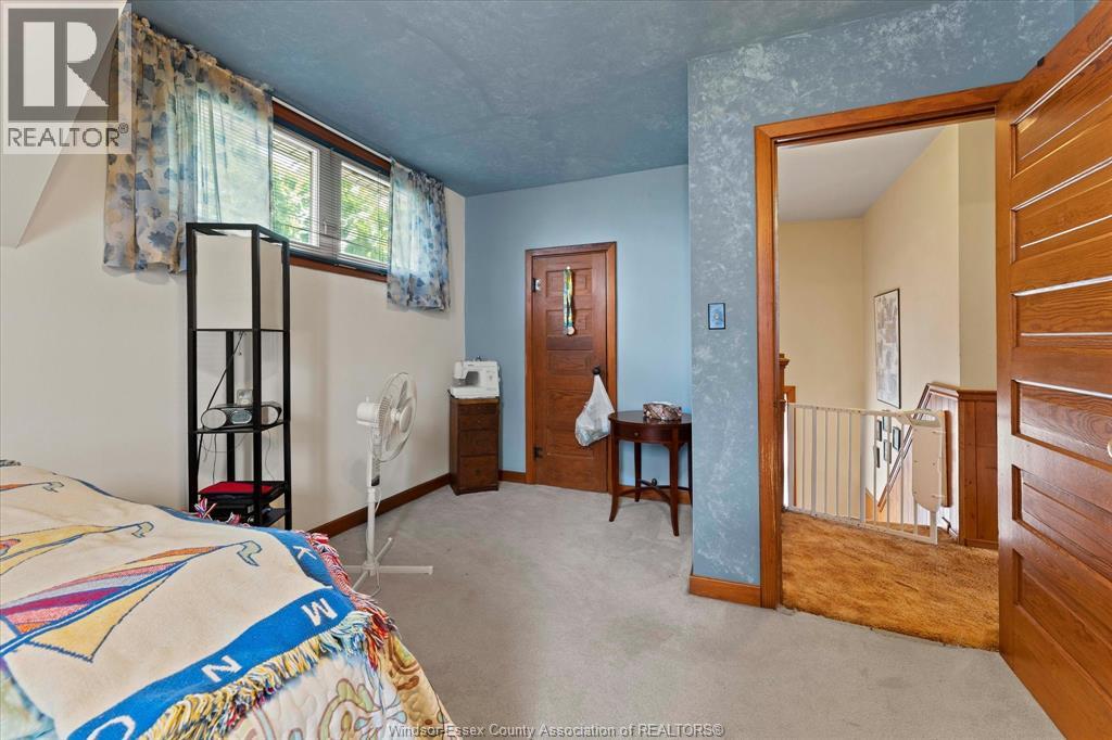 11 VICTORIA AVENUE North - 21