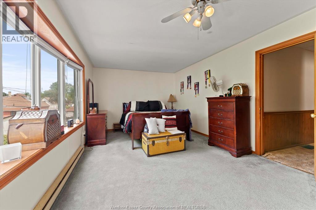 11 VICTORIA AVENUE North - 22