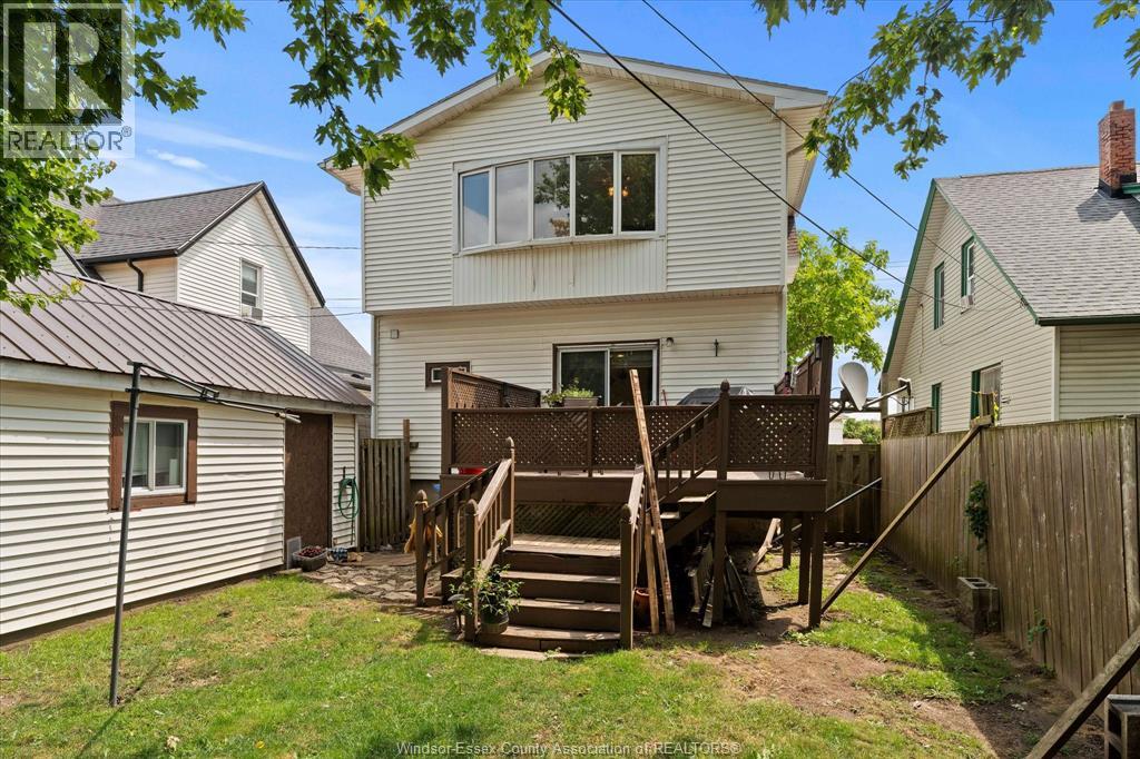 11 VICTORIA AVENUE North - 33