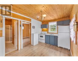 122 Main Road thumbnail 3