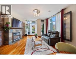 114 8 Renaissance Square, New Westminster, BC V3M7A9 Photo 10