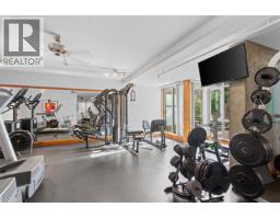 114 8 Renaissance Square, New Westminster, BC V3M7A9 Photo 34