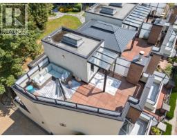 114 8 Renaissance Square, New Westminster, BC V3M7A9 Photo 29