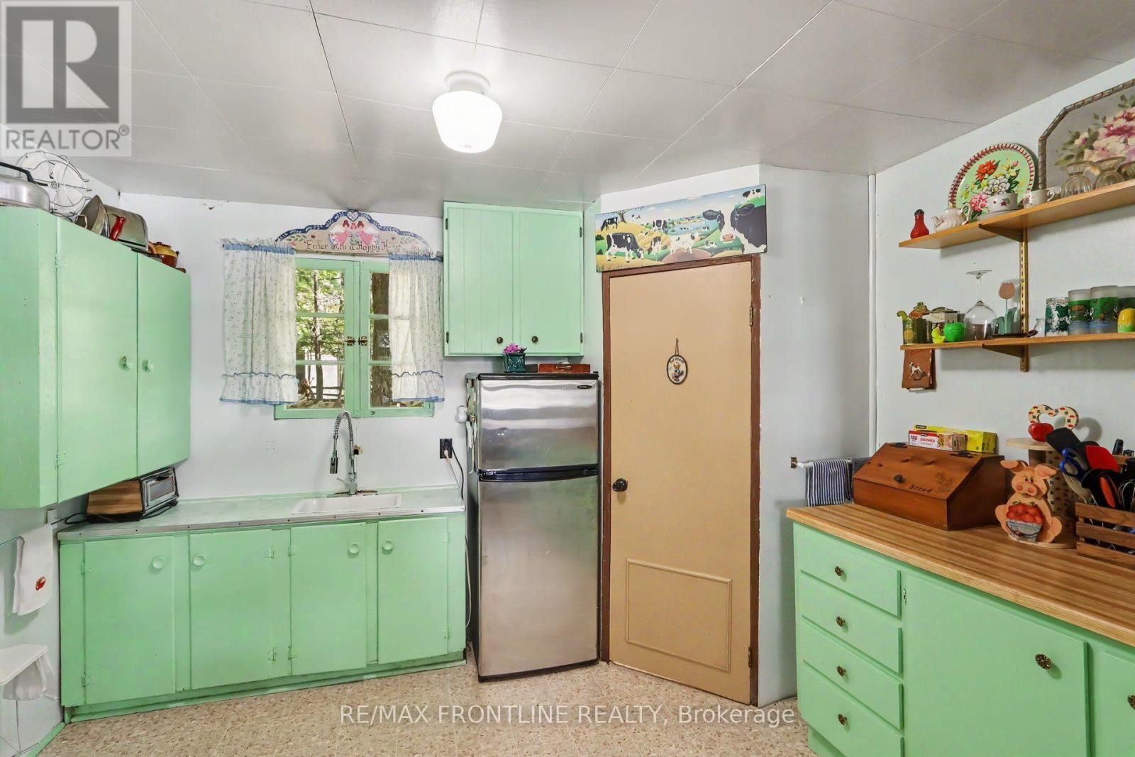 141 COLIN FARMER ROAD - 5