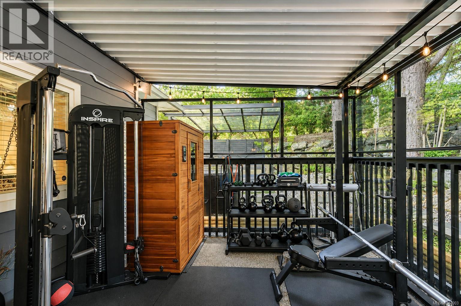 56 Stoneridge Dr - 38