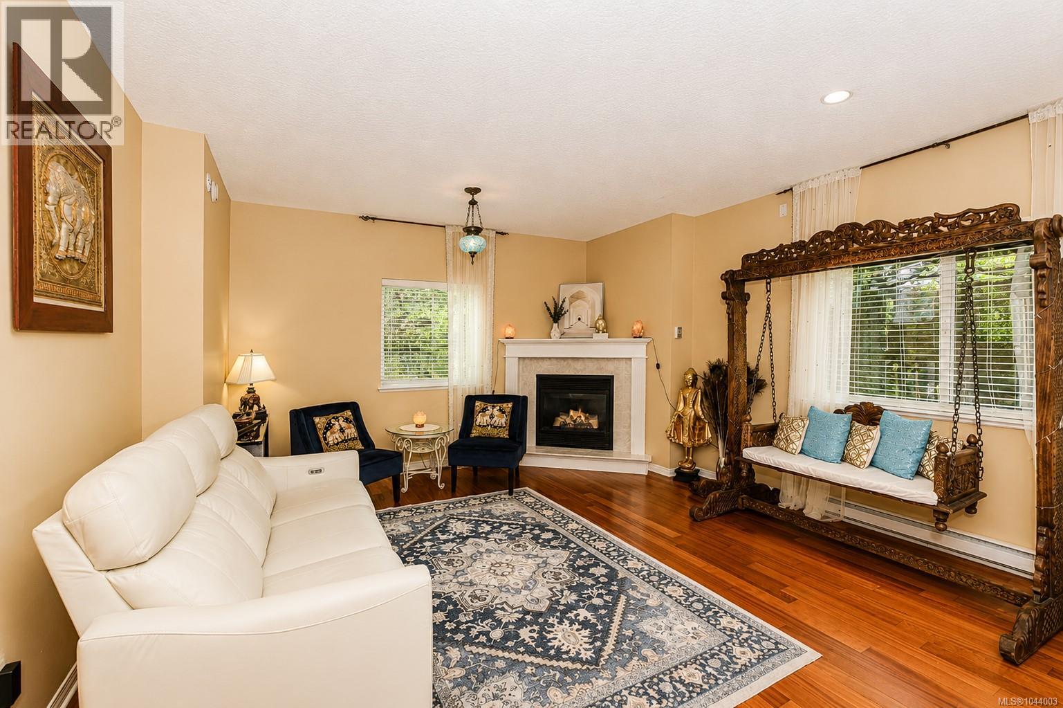 56 Stoneridge Dr - 13