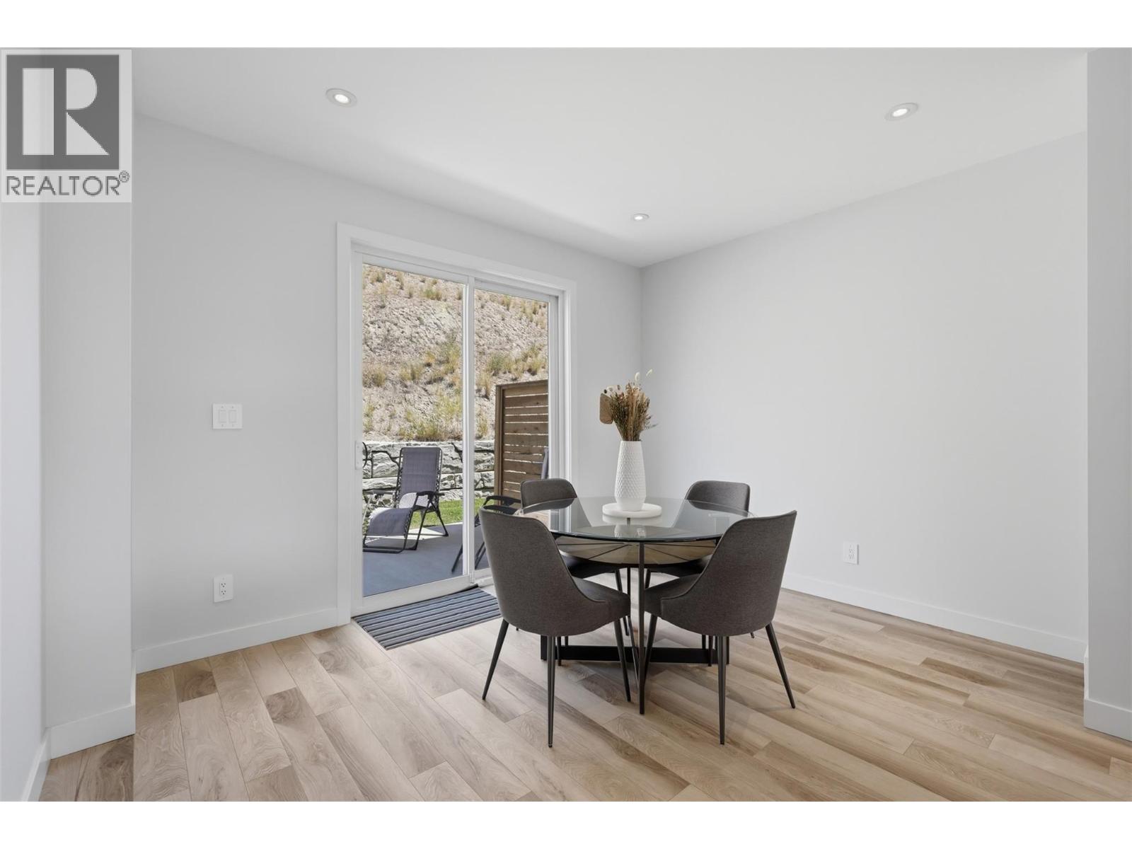 115 River Gate Drive - Image 19