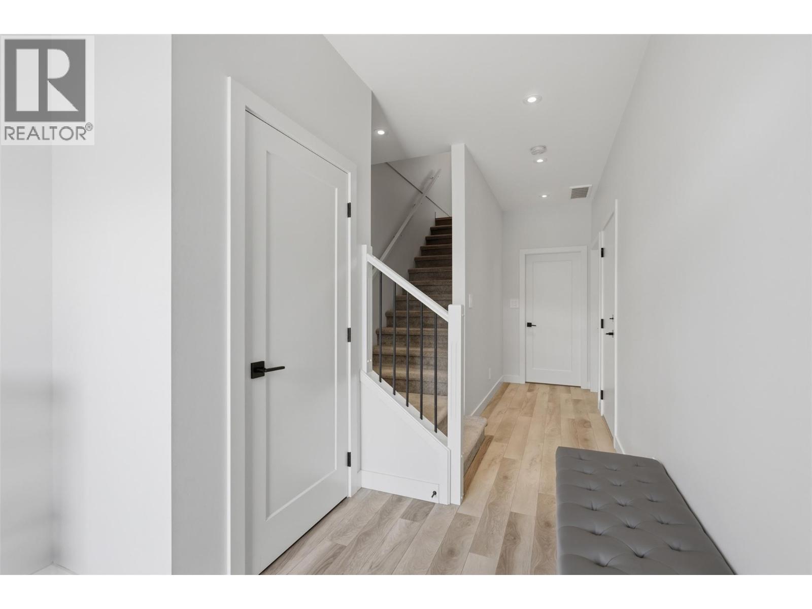 115 River Gate Drive - Image 42