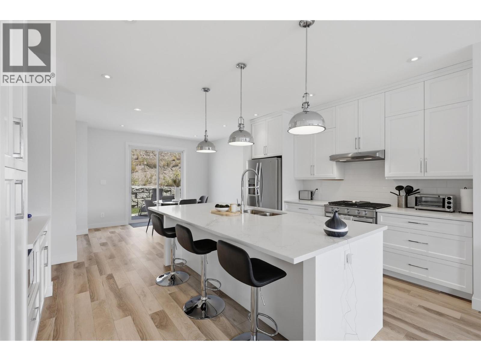 115 River Gate Drive - Image 12