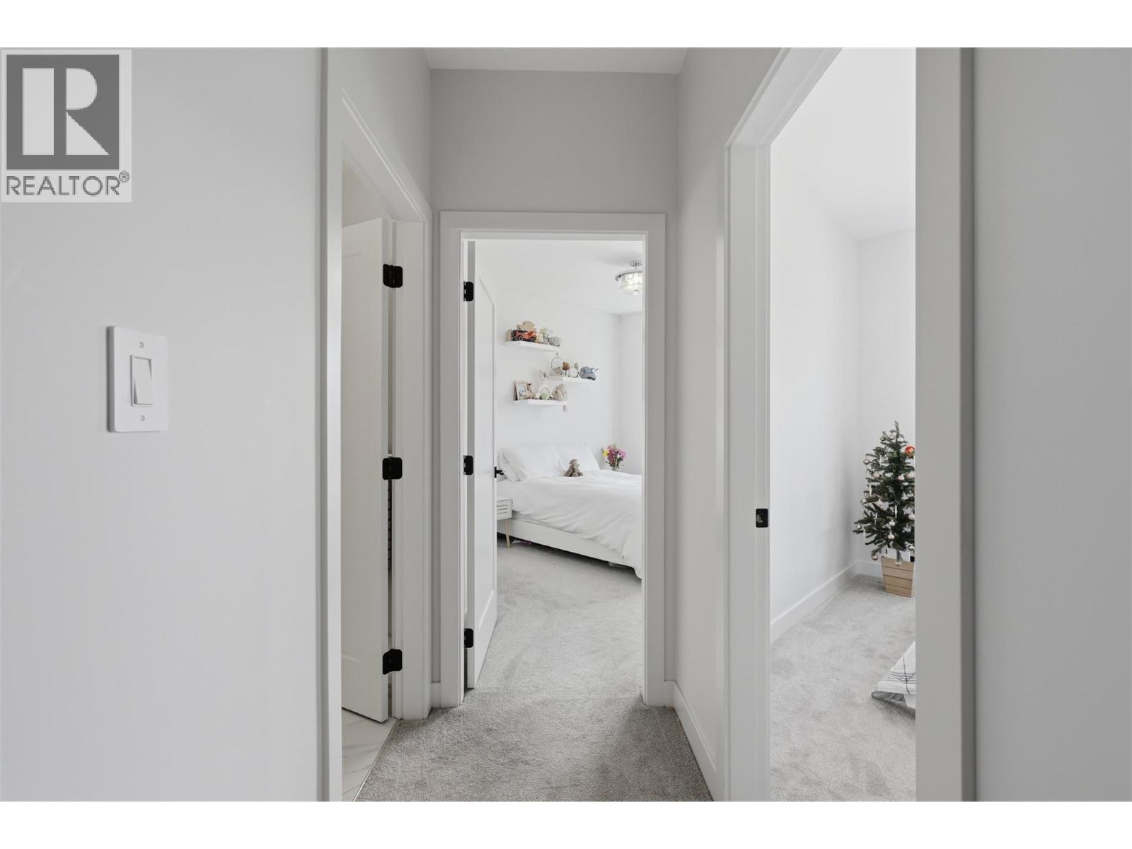 115 River Gate Drive - Image 34