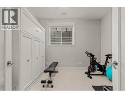 453 Lakepointe Drive, Kelowna, BC V1W5K2 Photo 39