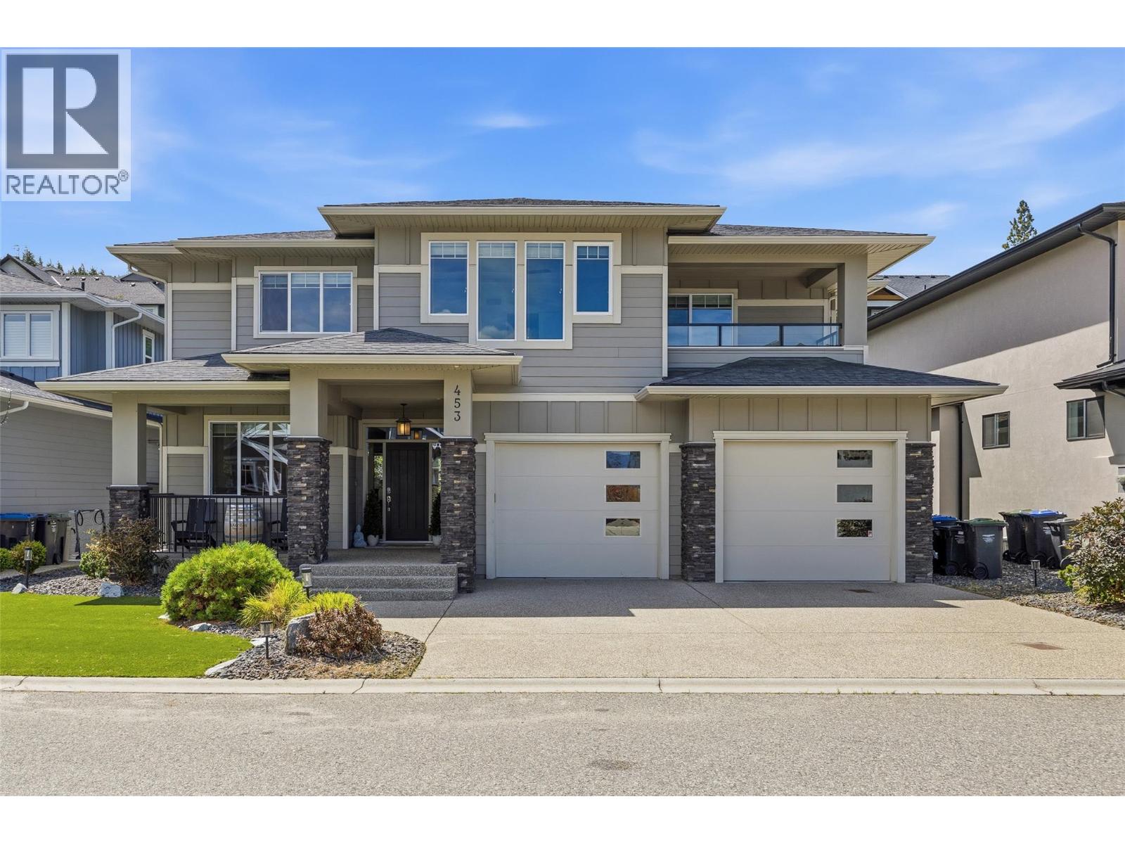 453 Lakepointe Drive