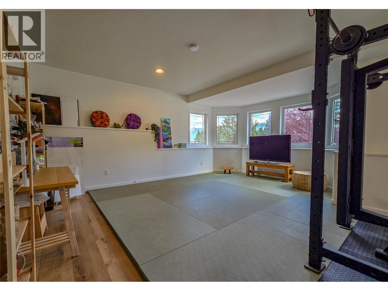 781 WESTRIDGE Drive - 66