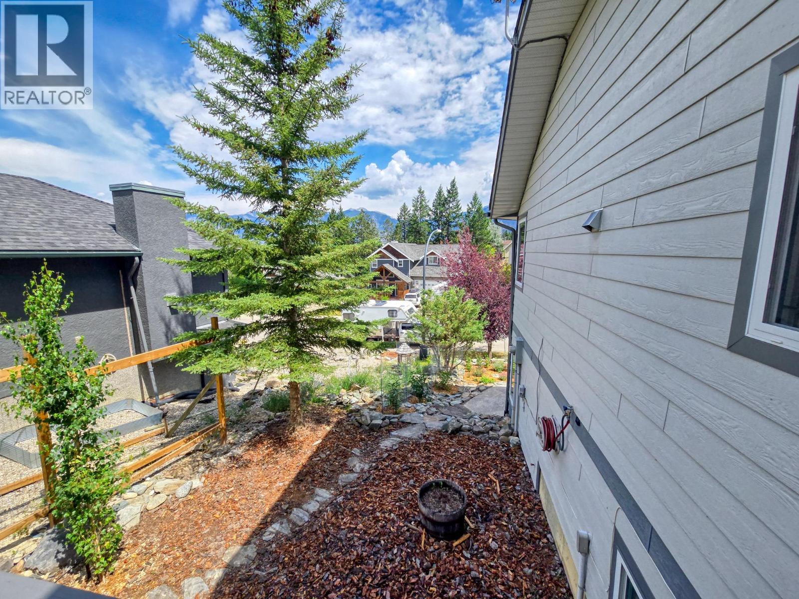 781 WESTRIDGE Drive - 29