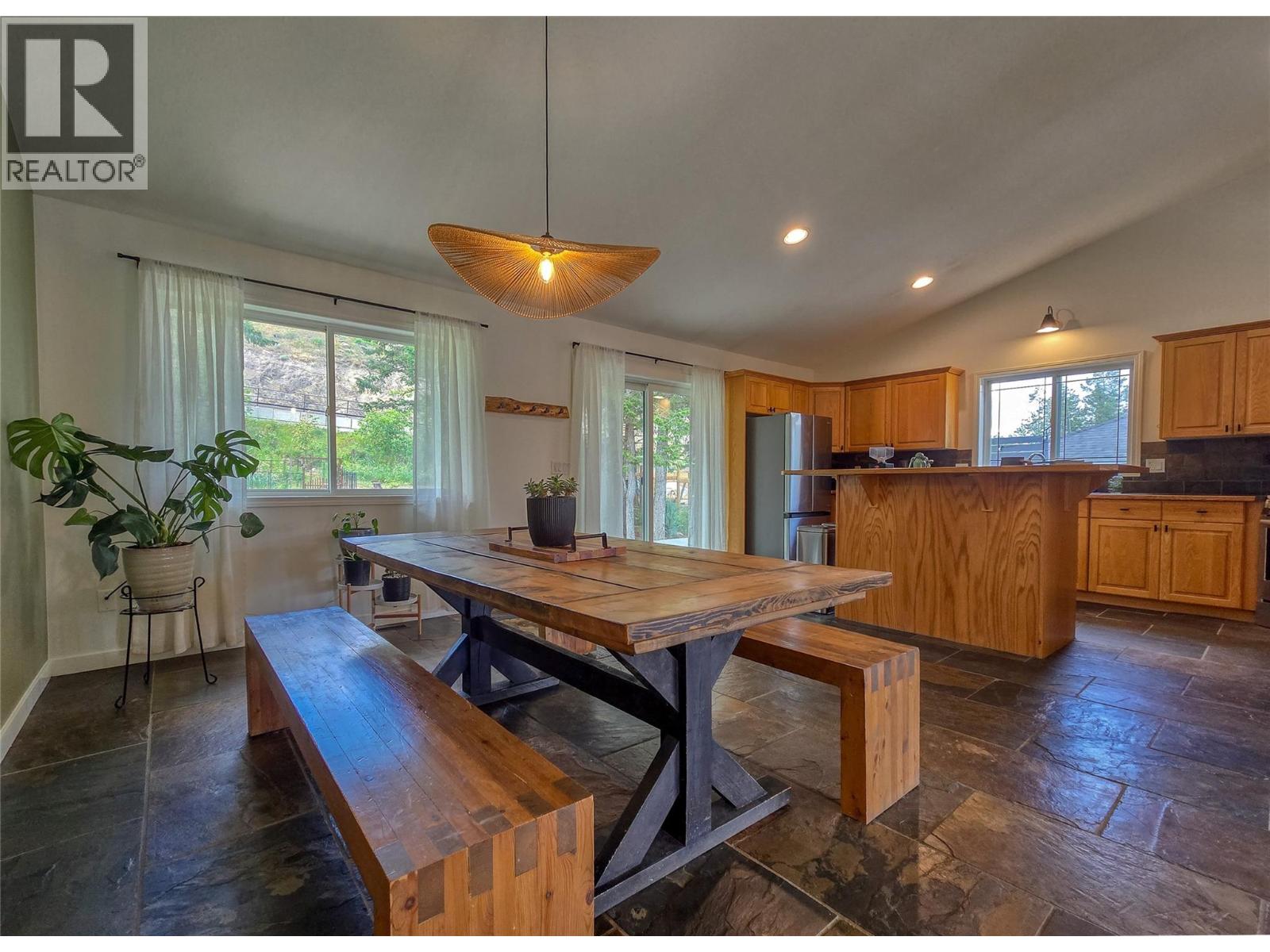 781 WESTRIDGE Drive - 18