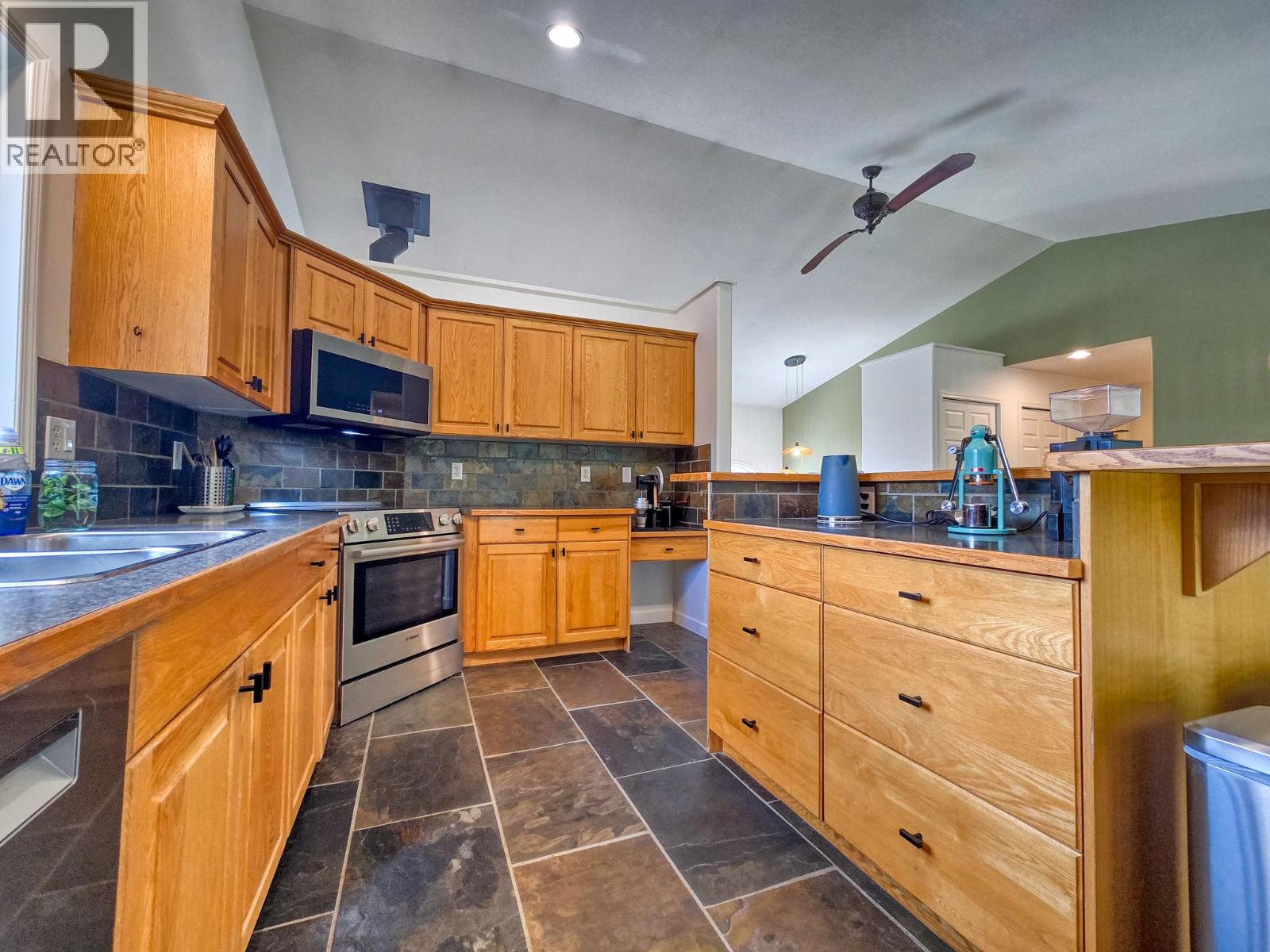 781 WESTRIDGE Drive - 4