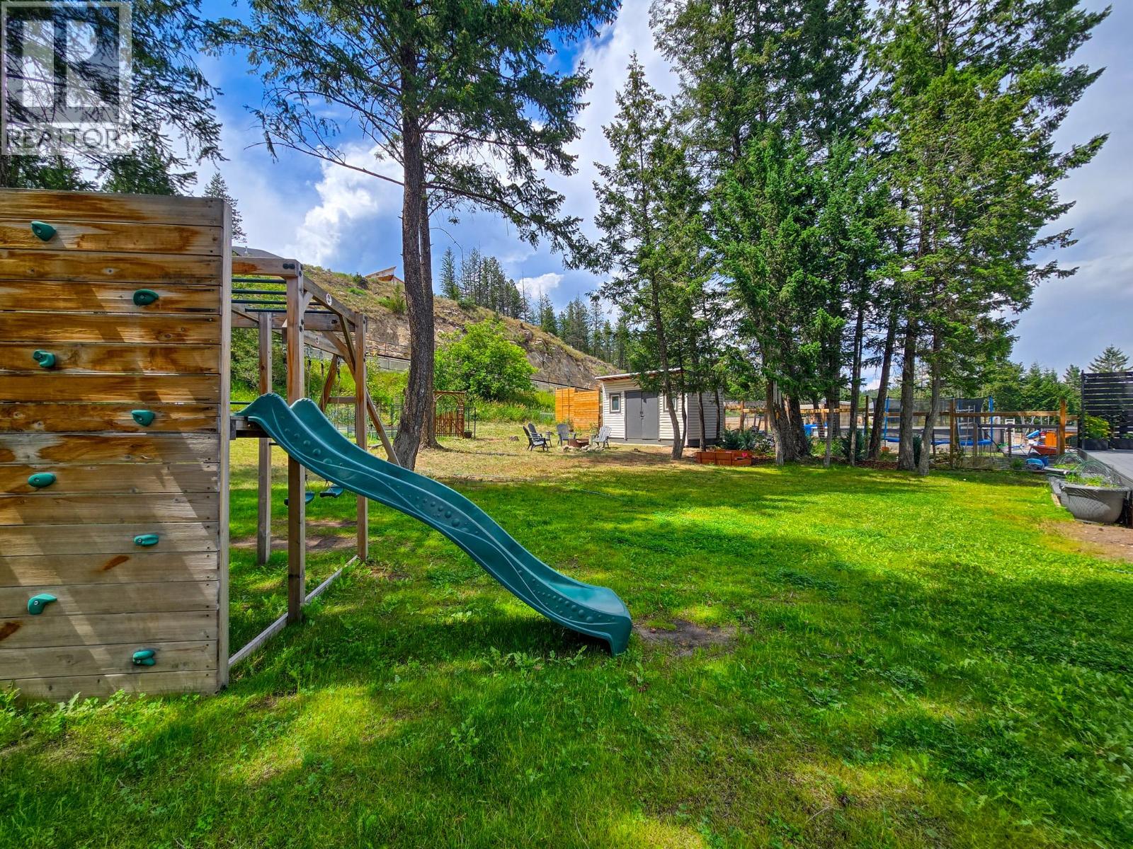 781 WESTRIDGE Drive - 33