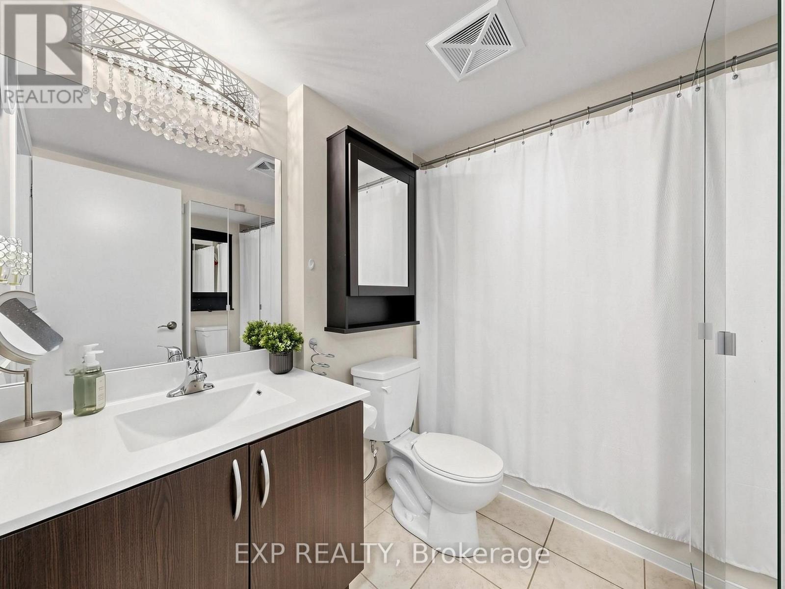 #302 801 SHEPPARD AVENUE W - 11