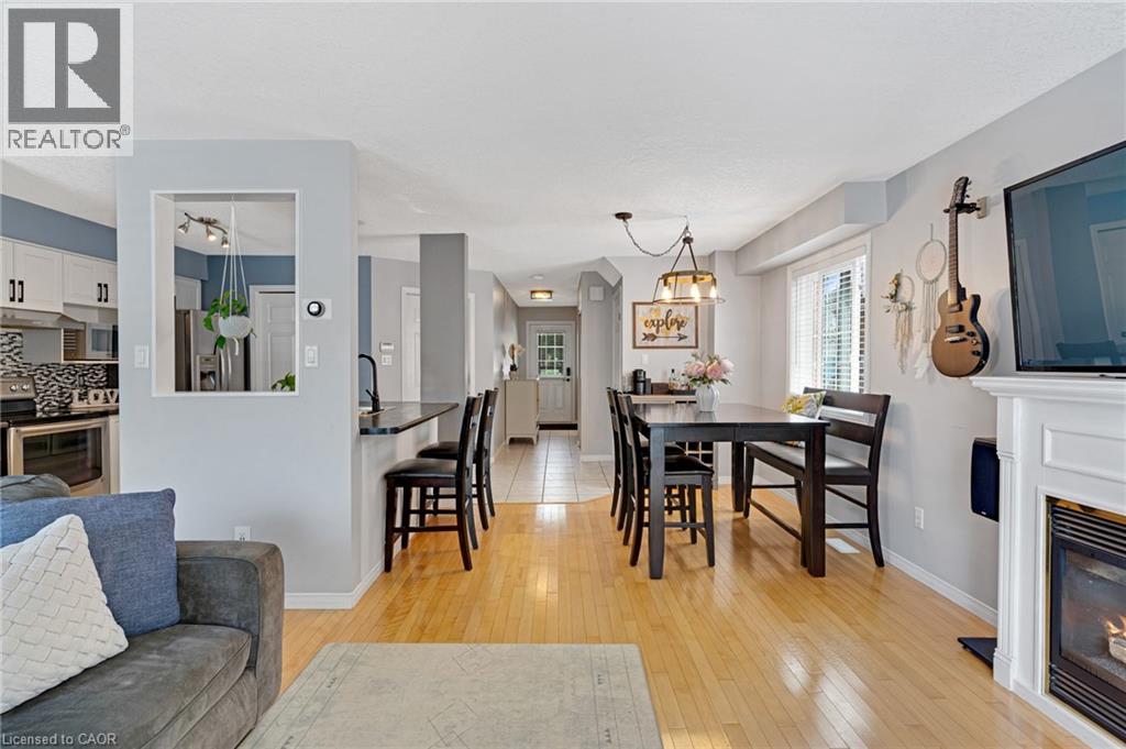 87 MARSTON Crescent - 19