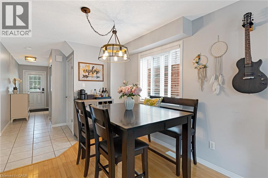 87 MARSTON Crescent - 20