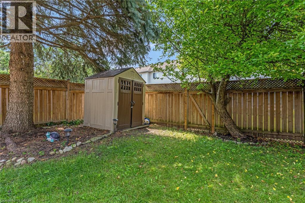 87 MARSTON Crescent - 45