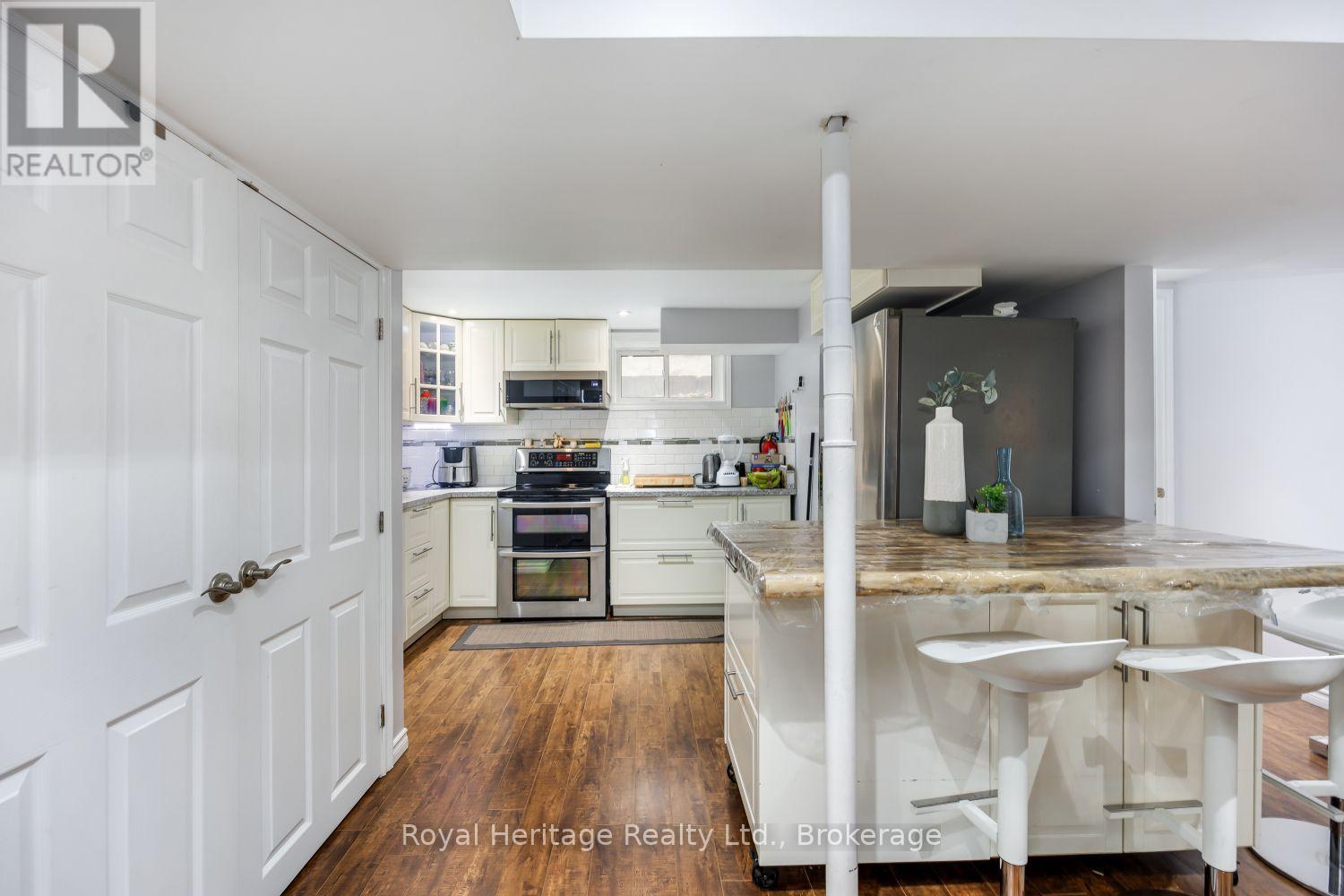 251 ELIZABETH STREET - Image 15