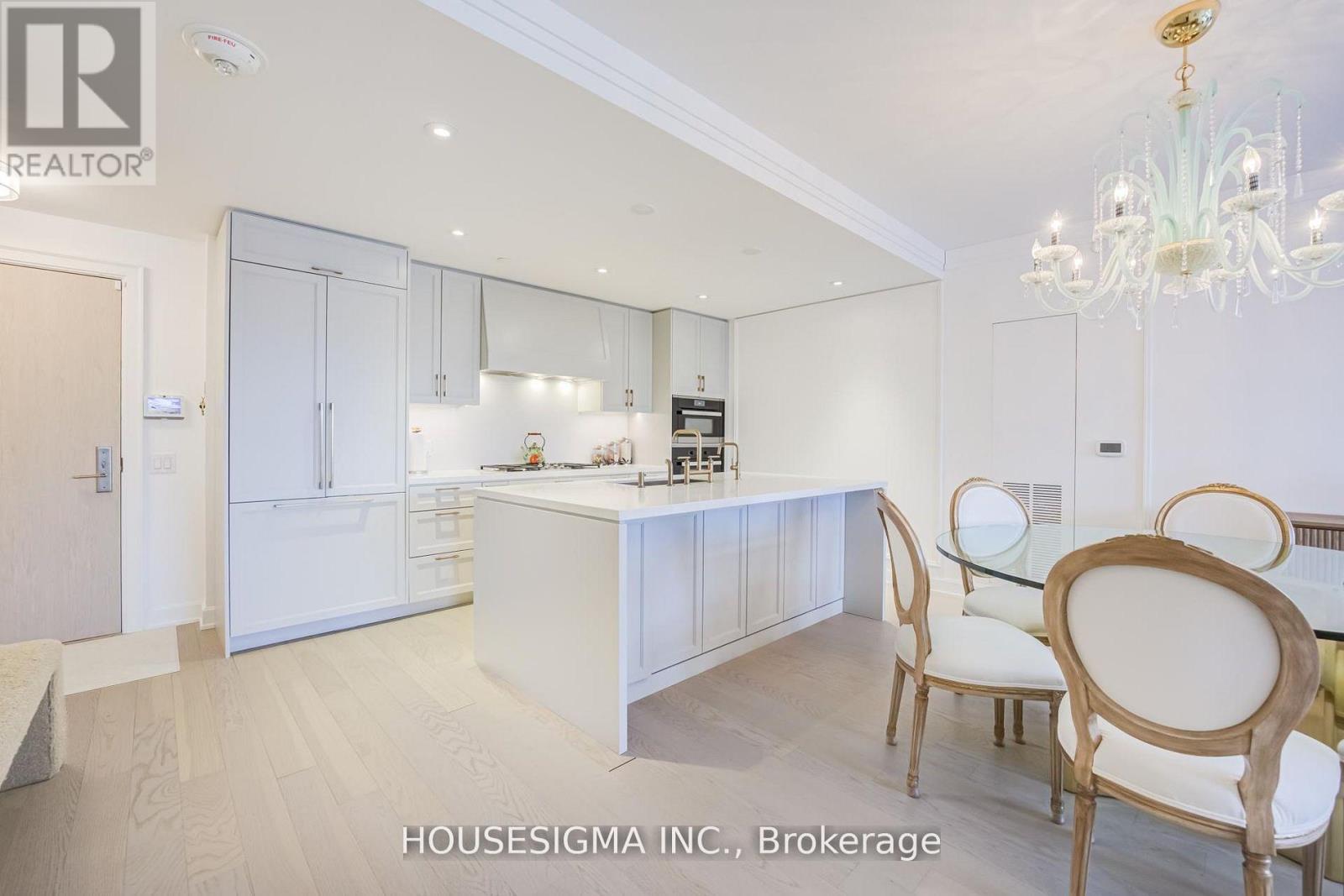#406 1 STRATHGOWAN AVENUE - 15