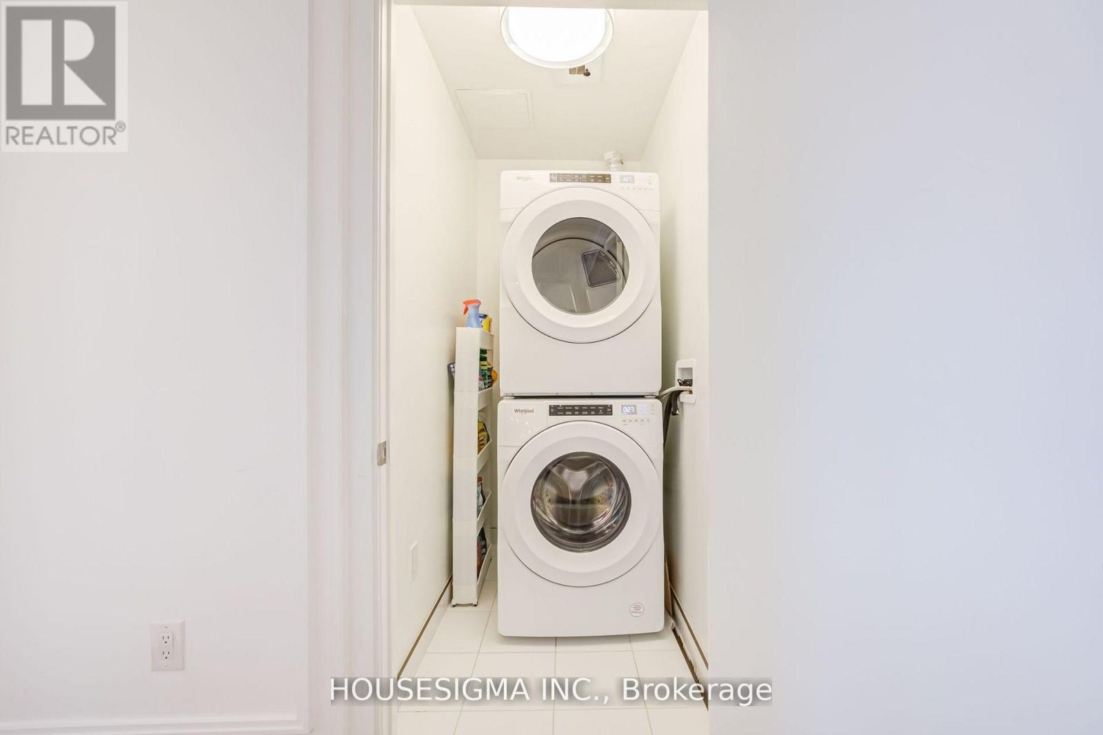 #406 1 STRATHGOWAN AVENUE - 41