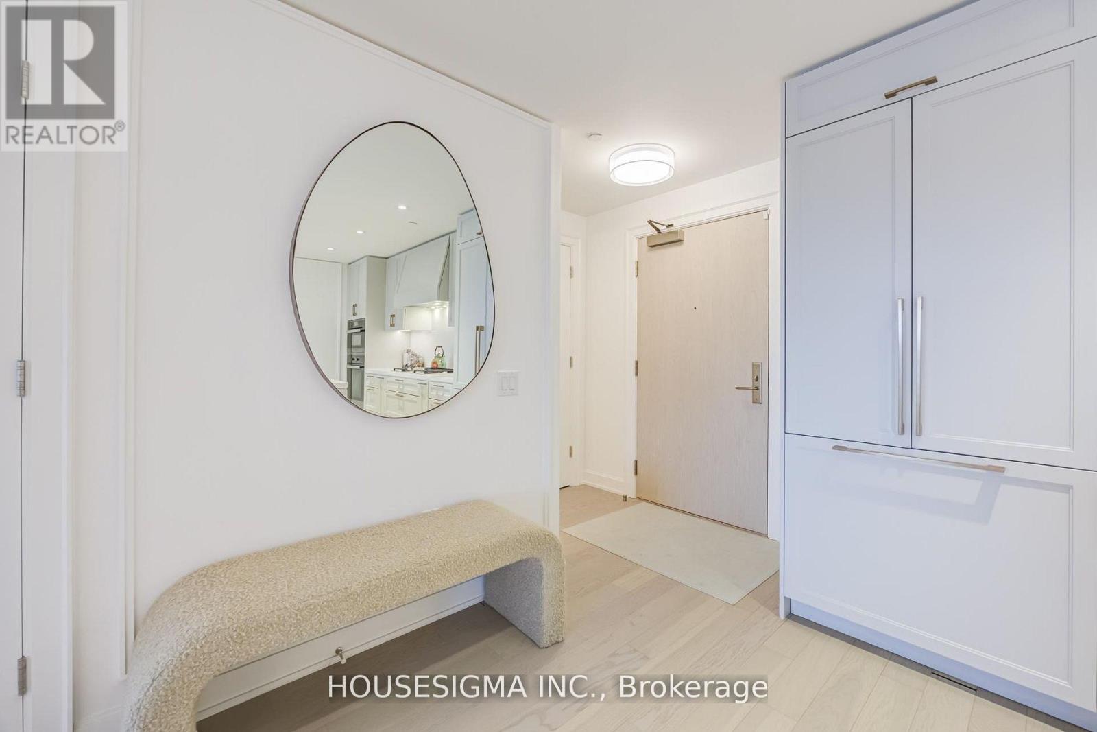 #406 1 STRATHGOWAN AVENUE - 6