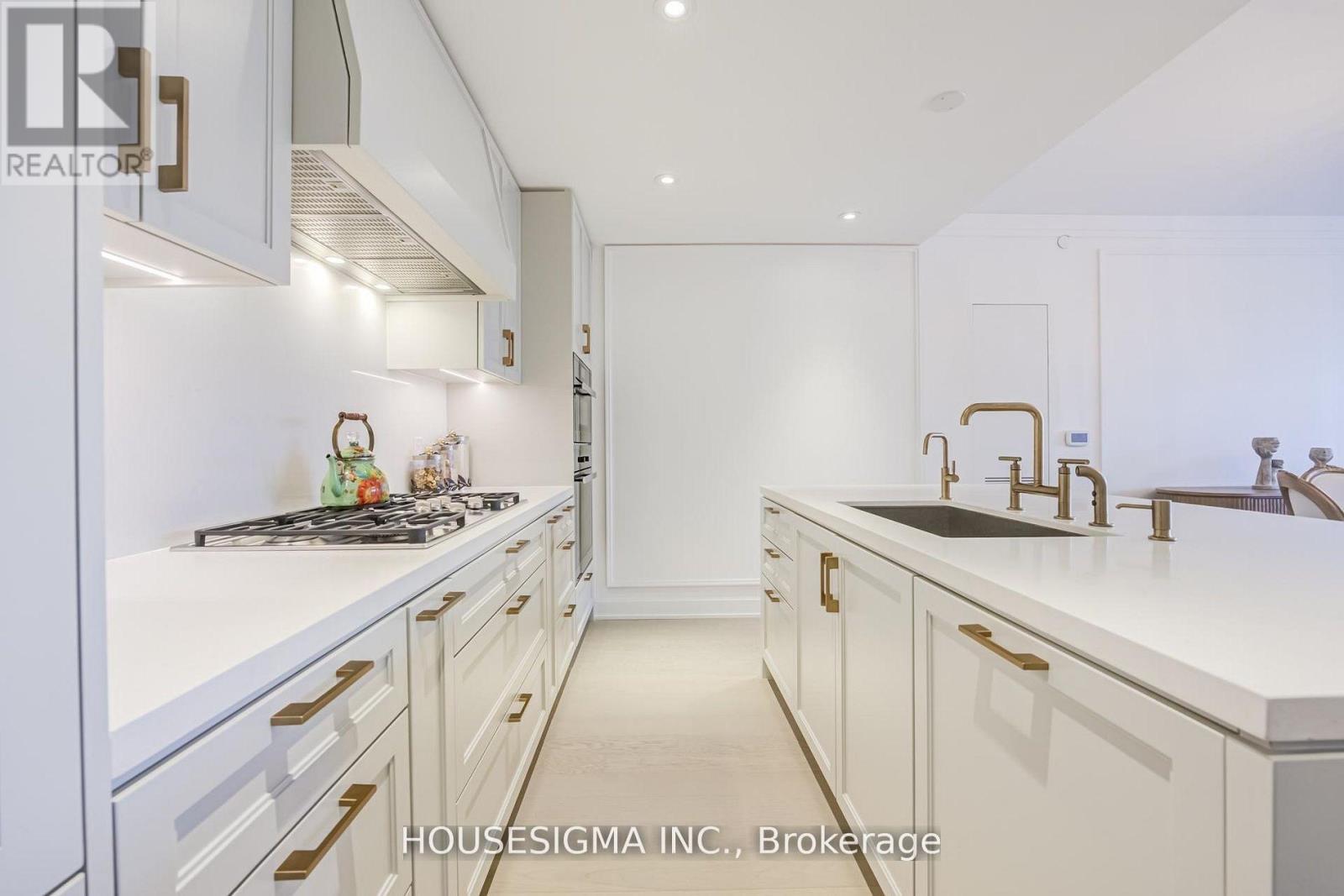 #406 1 STRATHGOWAN AVENUE - 8