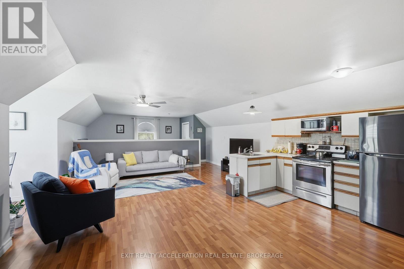 7349 COUNTY RD 2 - 33