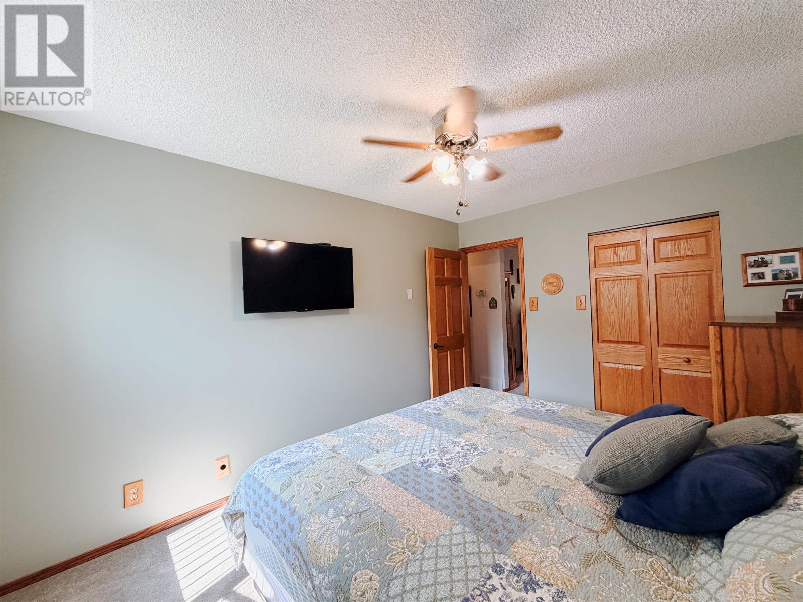 917 Valley Drive - Image 19