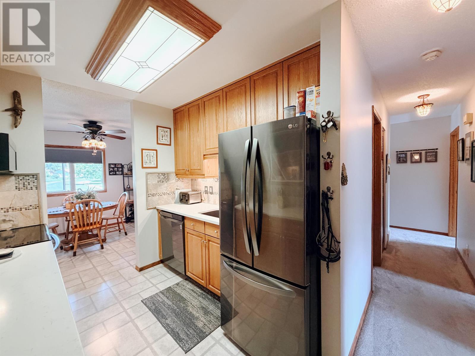 917 Valley Drive - Image 10