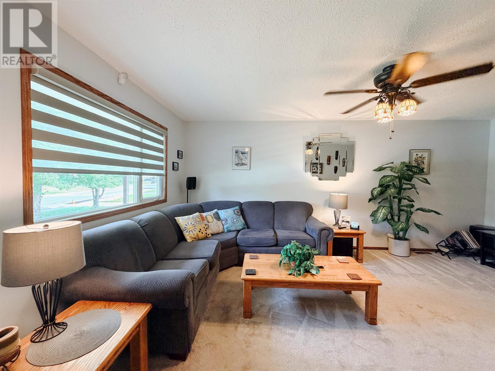 917 Valley Drive - Image 15