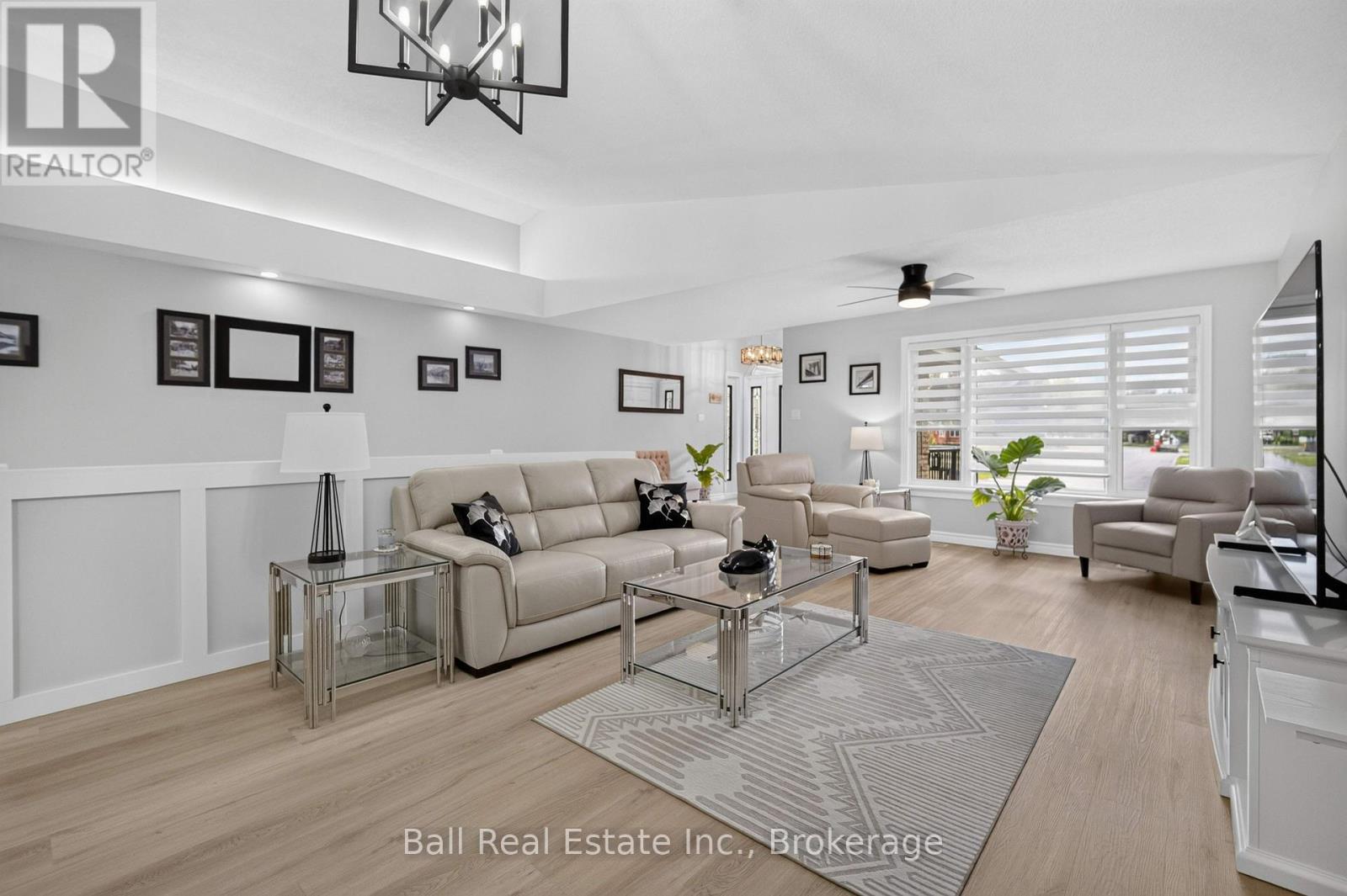 18 RUSSELL HILL ROAD - Image 10
