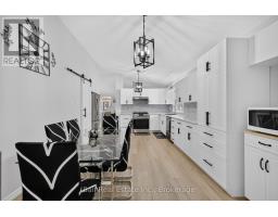 18 Russell Hill Road, Kawartha Lakes, ON K0M1A0 Photo 16