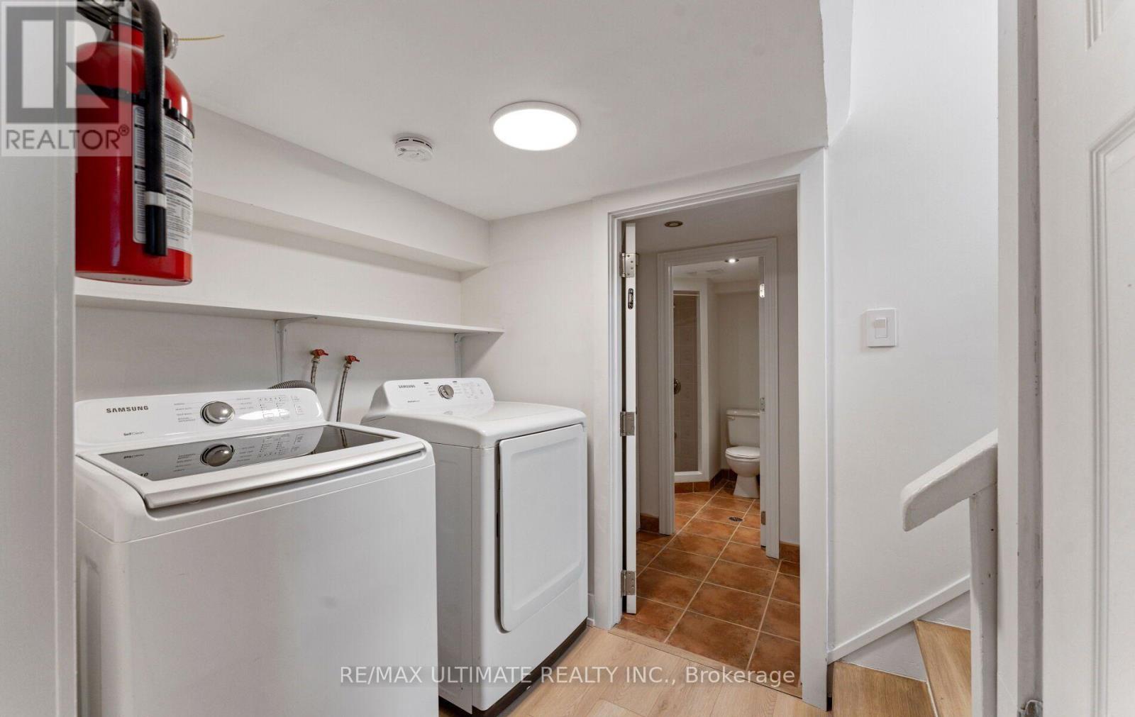 906 LOGAN AVENUE - Image 40