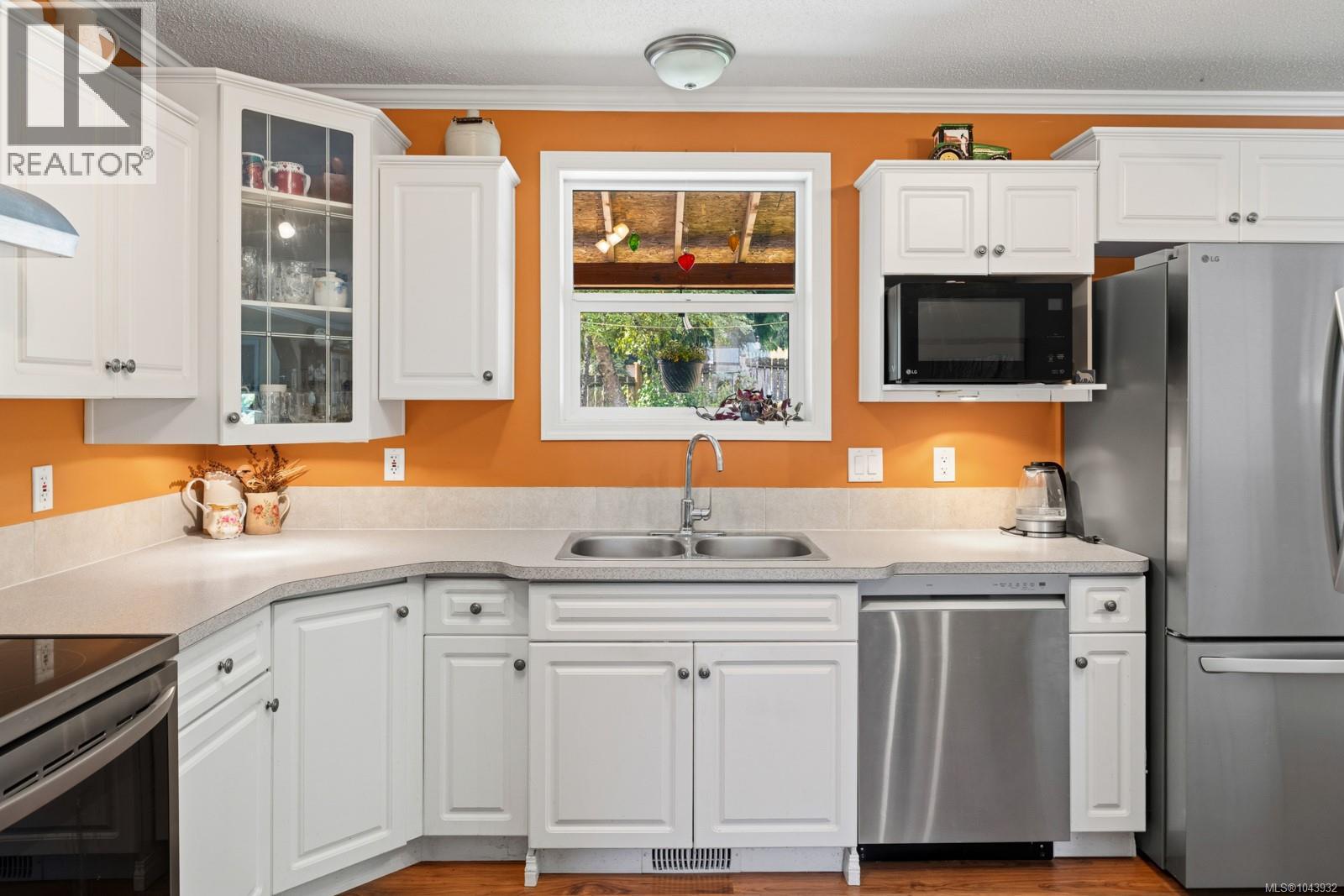4394 Telegraph Rd - 73