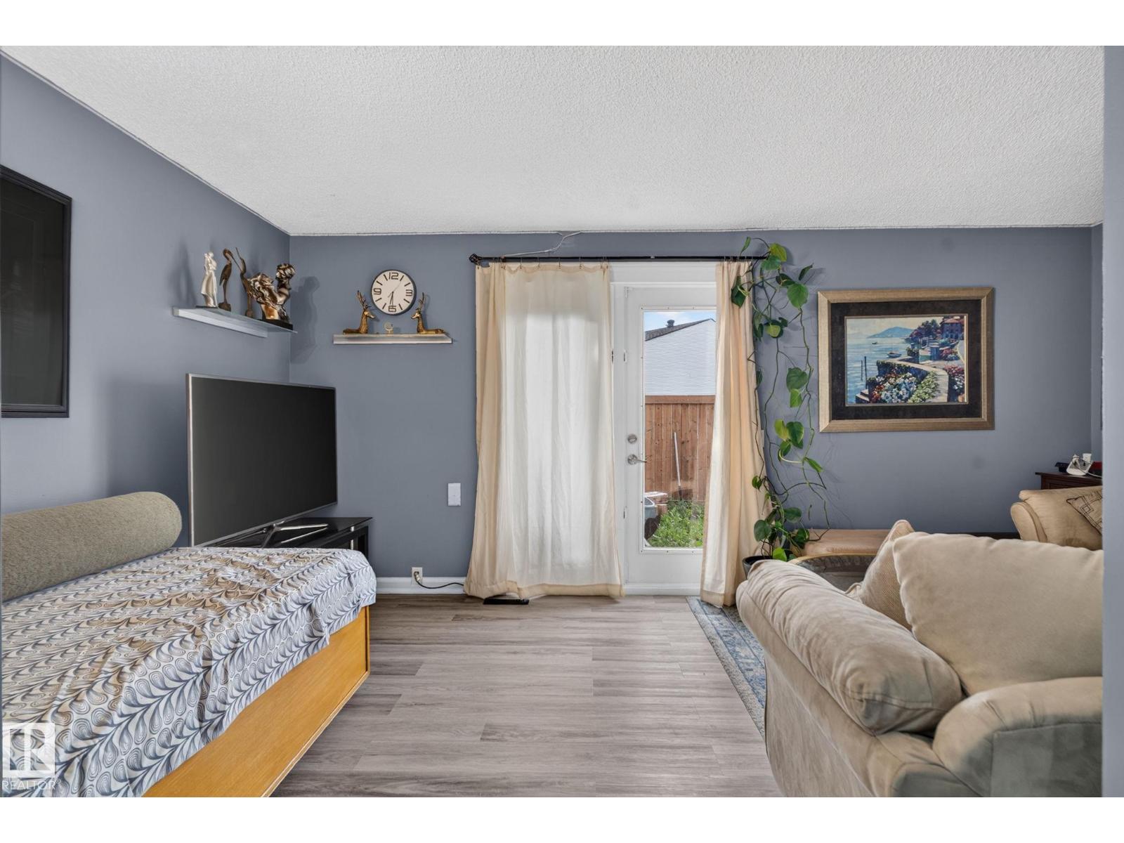1344 Lakewood Road West NW - 16