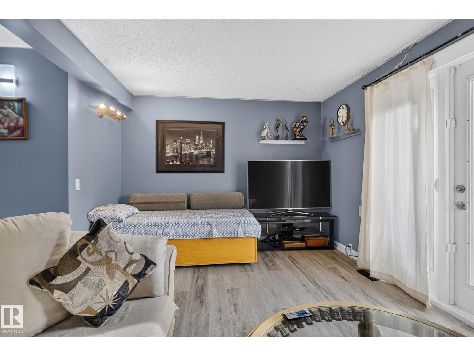 1344 Lakewood Road West NW - 18