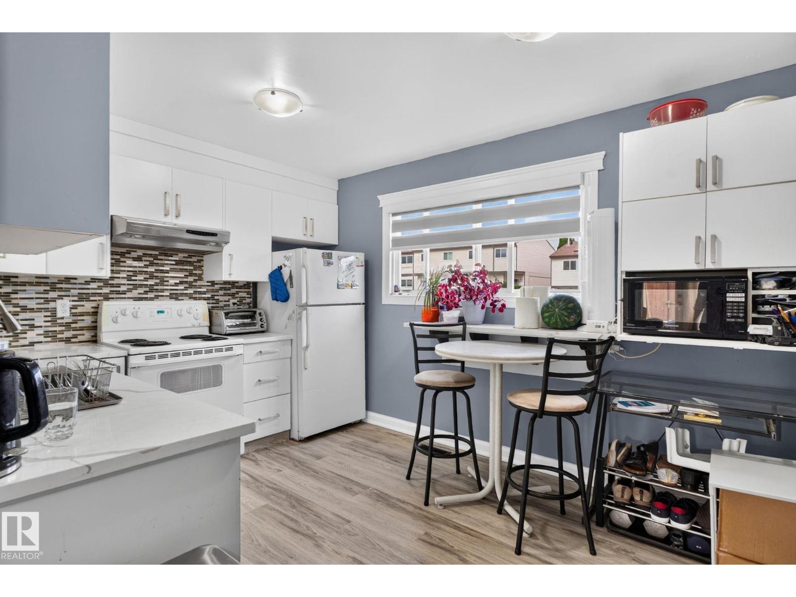 1344 Lakewood Road West NW - 8