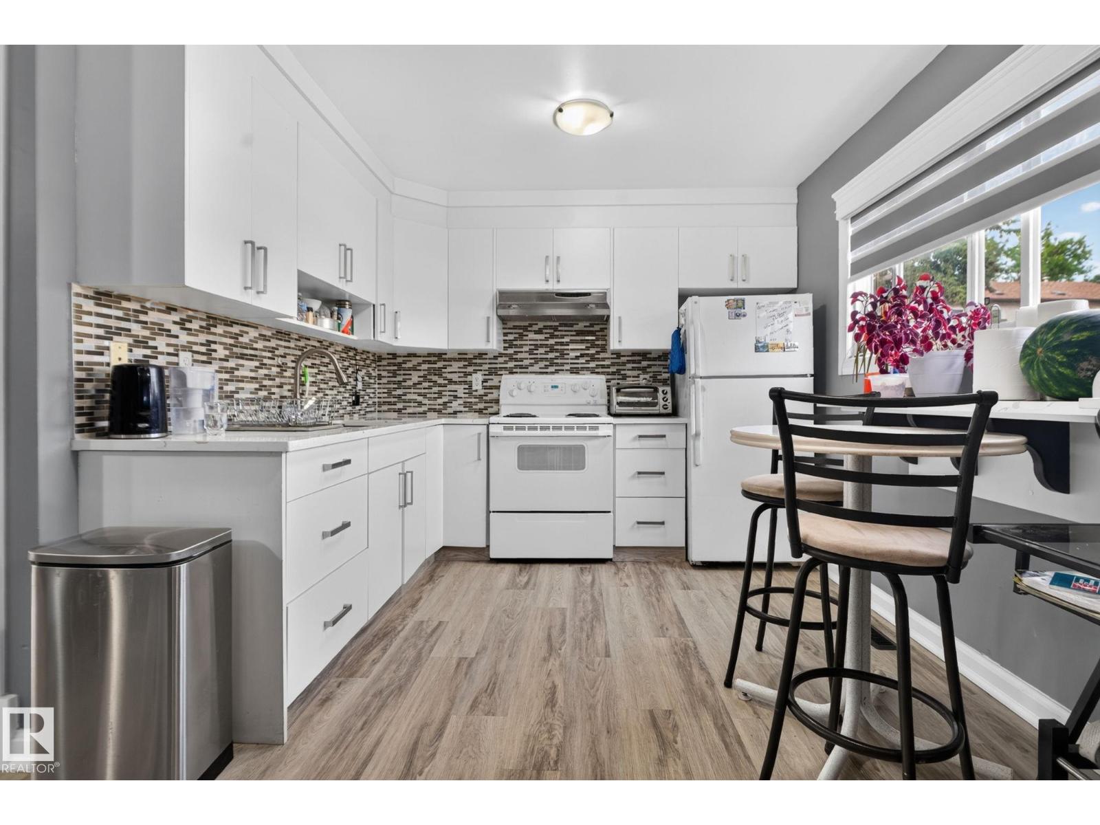 1344 Lakewood Road West NW - 9