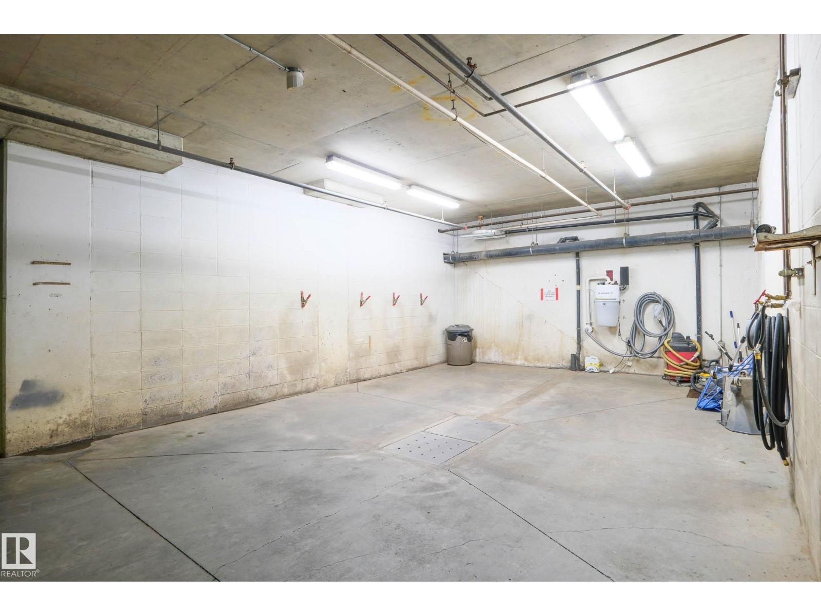 #209 237 YOUVILLE DR E NW - 28