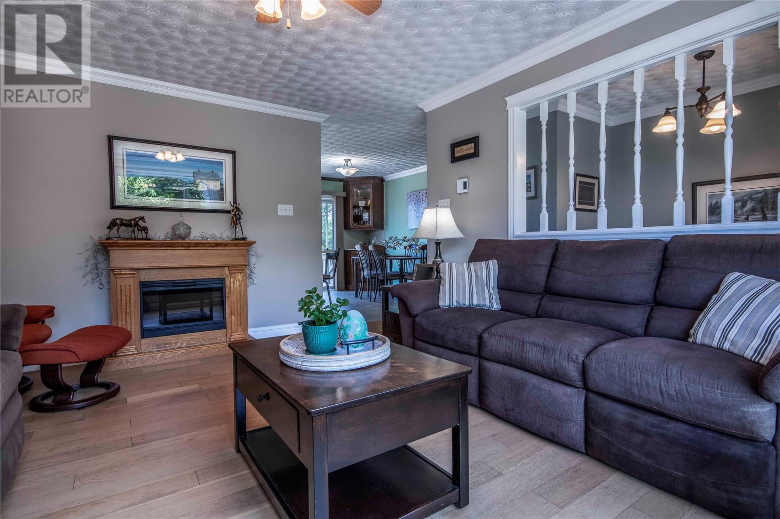57 Cabot Road thumbnail 13