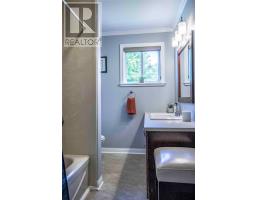 57 Cabot Road thumbnail 19