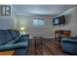 57 Cabot Road thumbnail 23
