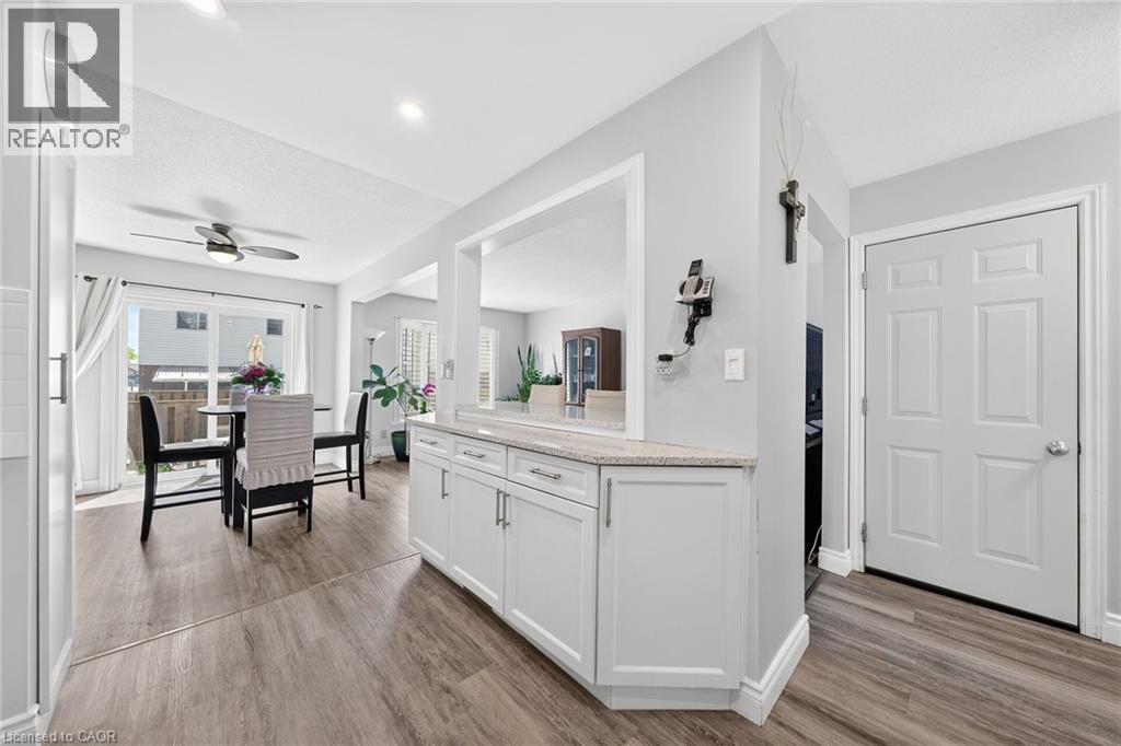 #27 860 RYMAL Road E - 18